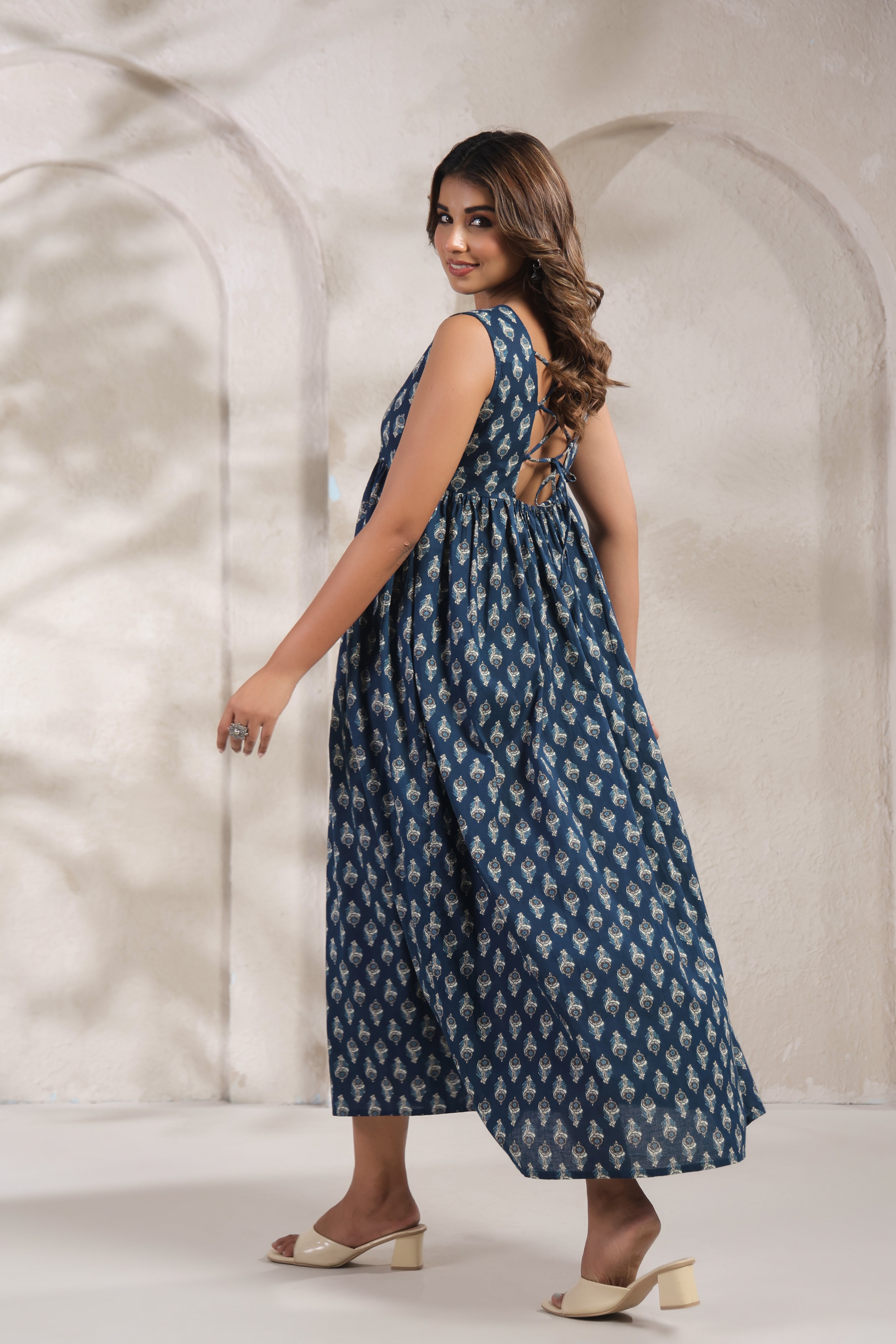 Indigo Blue Printed Cotton Sleeveless Kurti