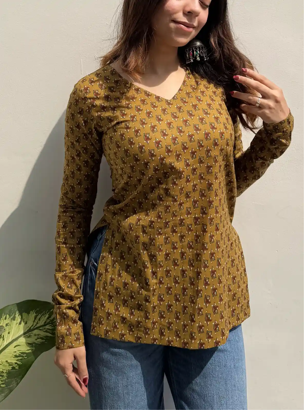 Kritika Straight Sleeves Kurti