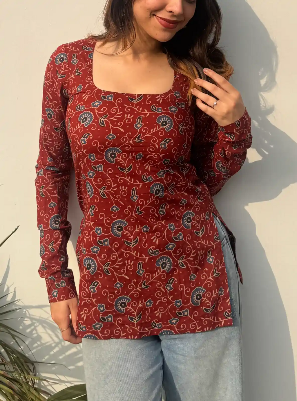 Mannat Boat Neck Kurti