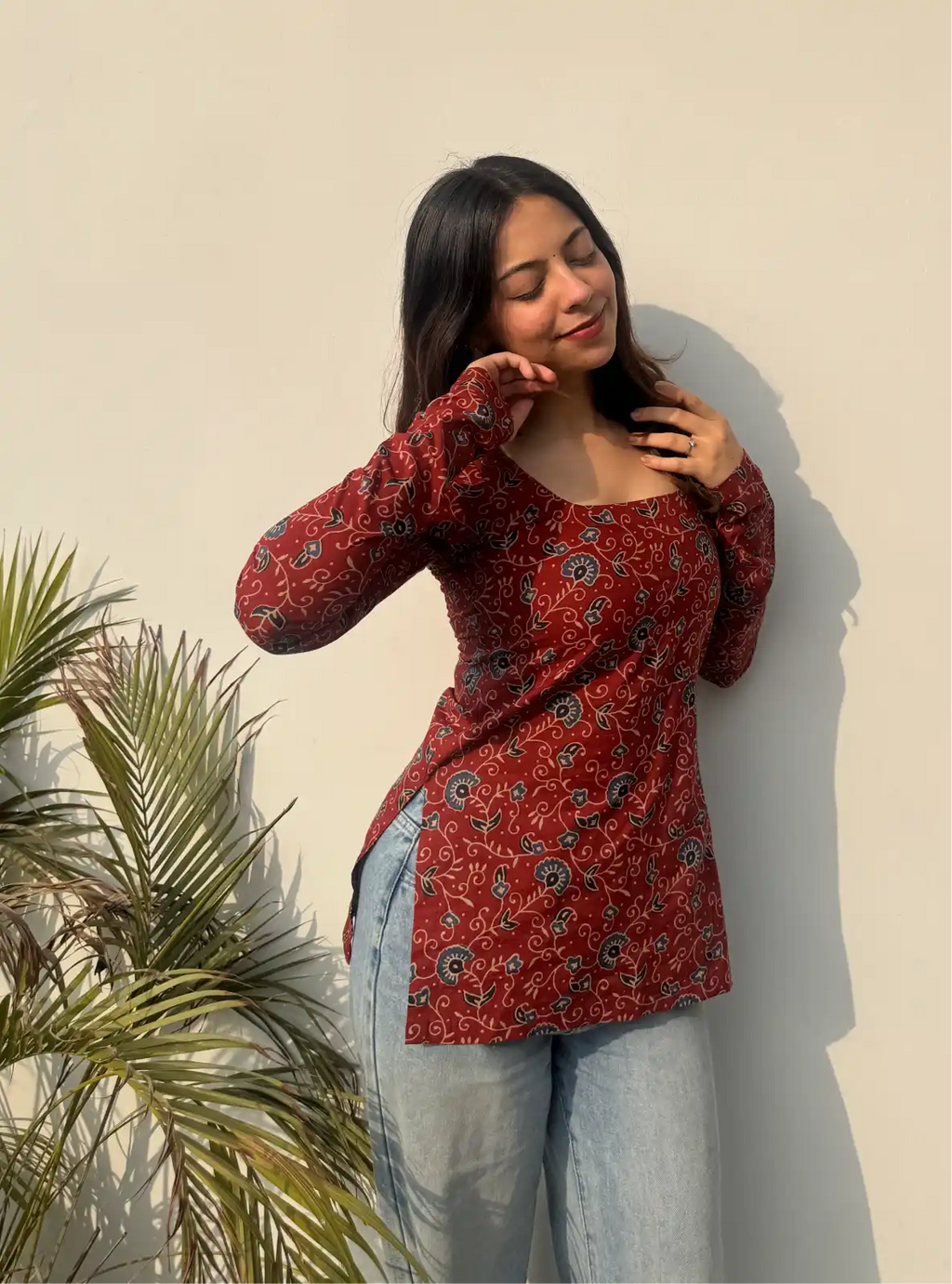 Mannat Boat Neck Kurti