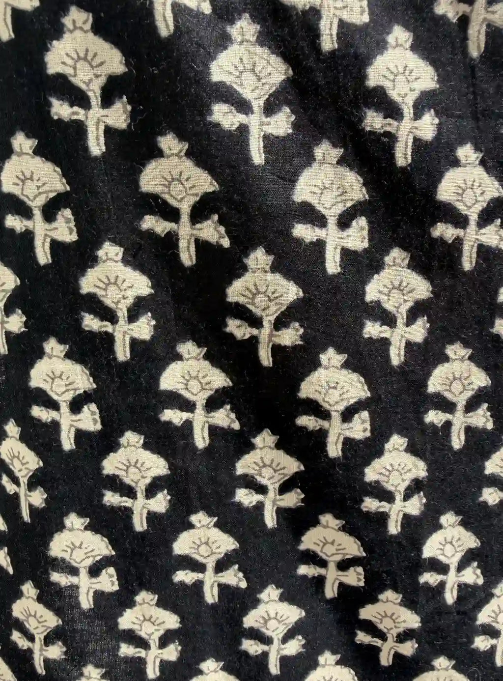 Noorika Boat Neck Kurti