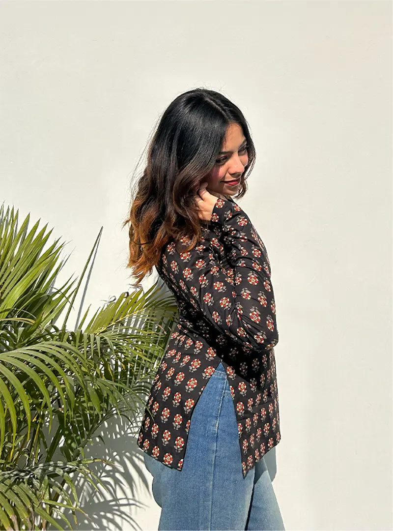 Miraaz Straight Sleeves Kurti