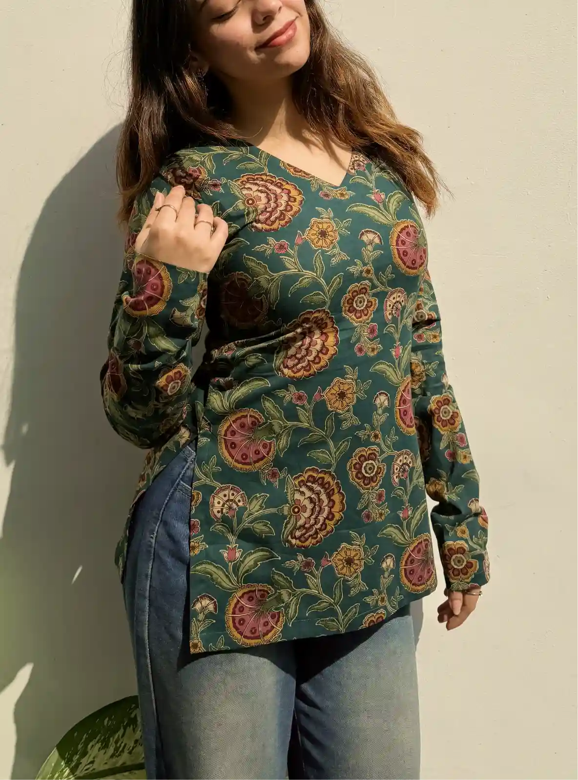 Manya Straight Sleeves Kurti