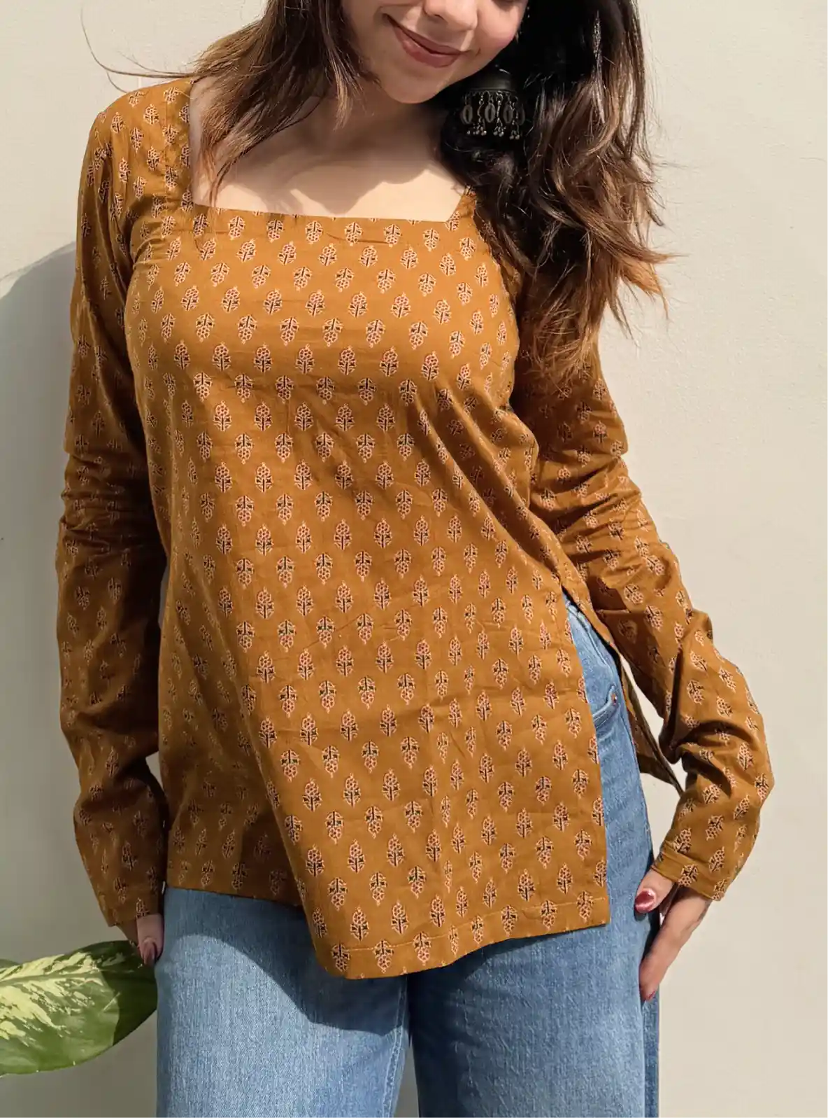 Yukta Square Neck Kurti