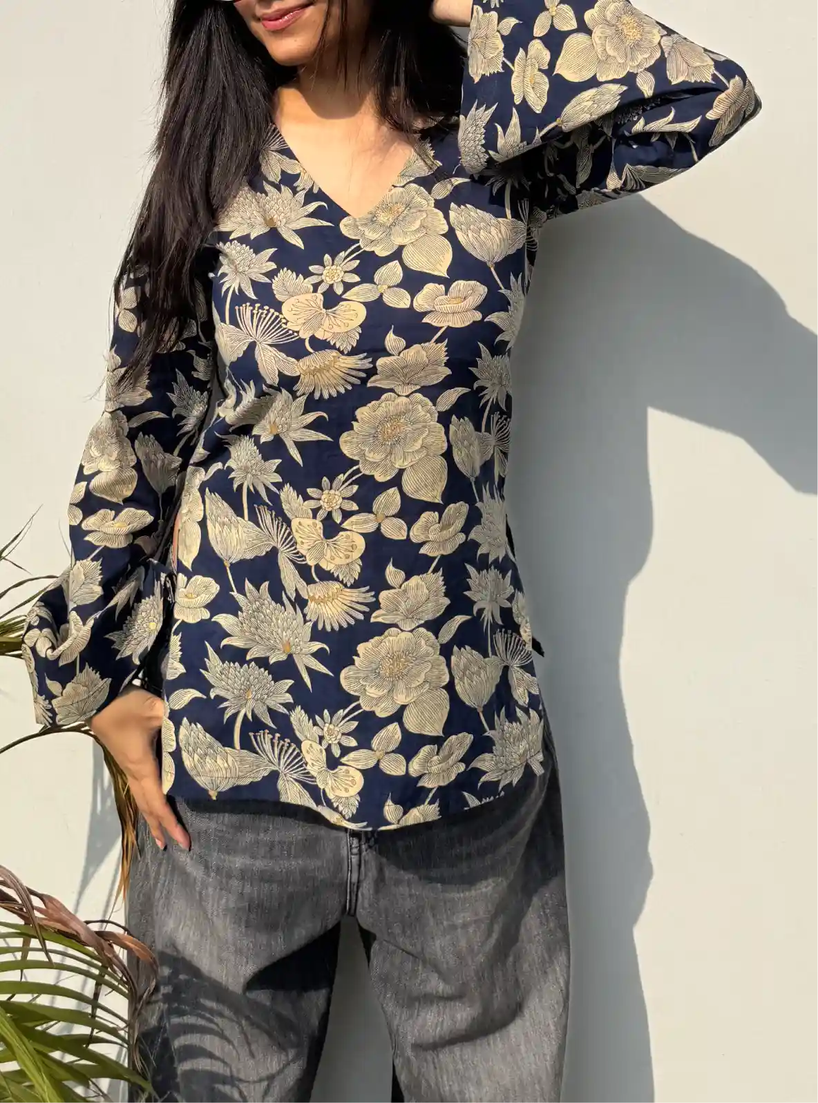 Aashiqui Bell Sleeves Kurti