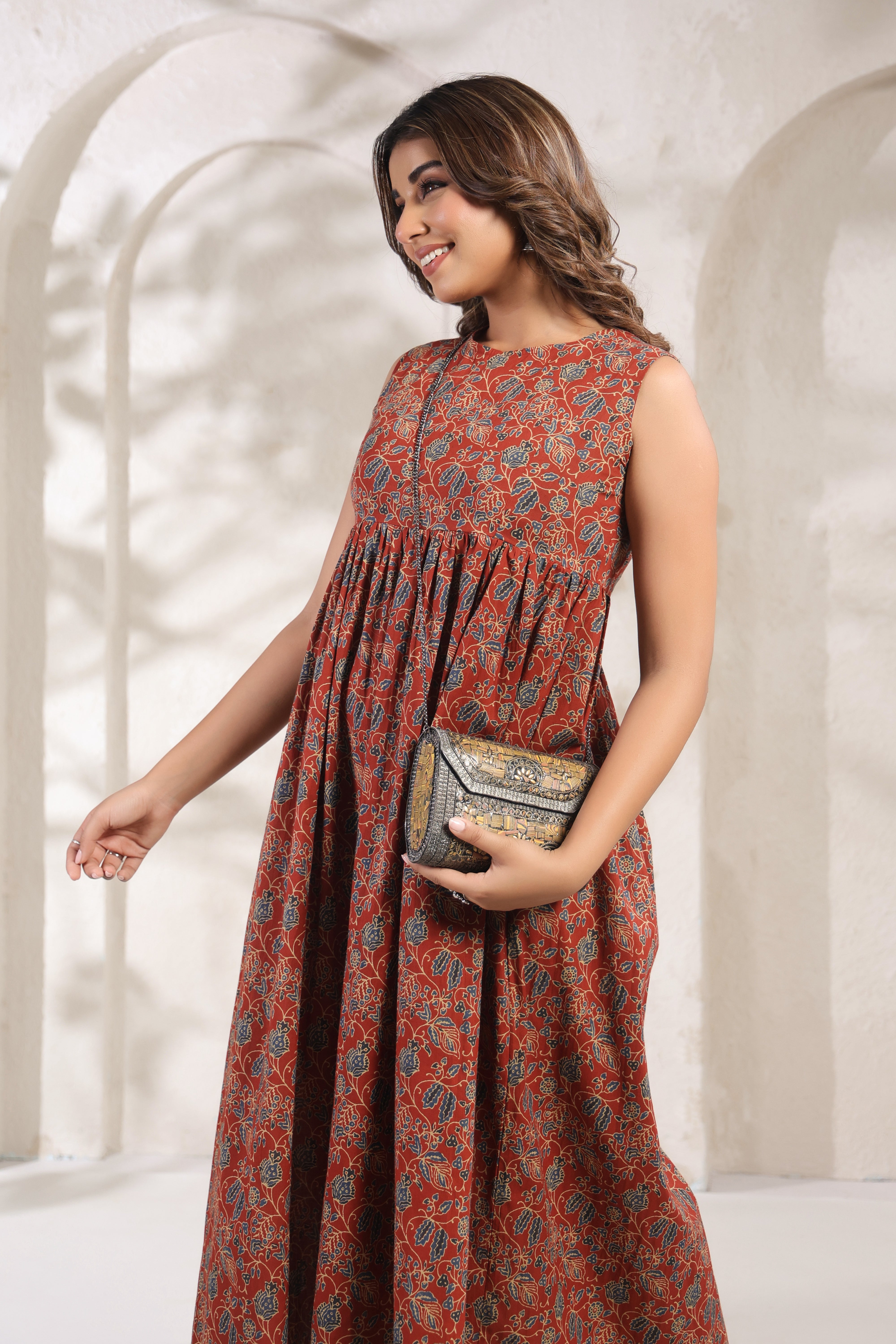 Maroon Floral Printed Sleeveless Cotton Kurti