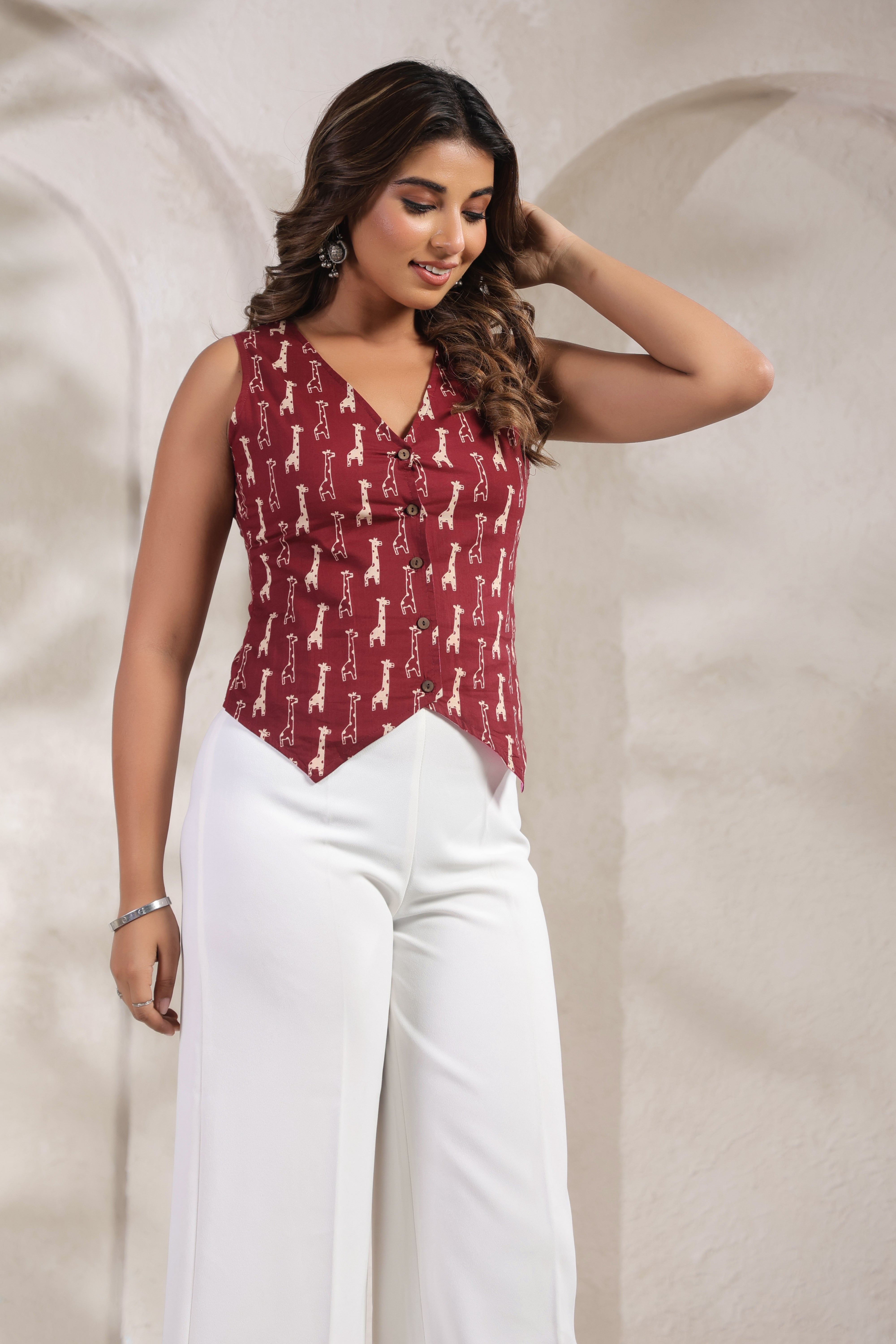 Maroon Giraffe Print Sleeveless Kurti Top