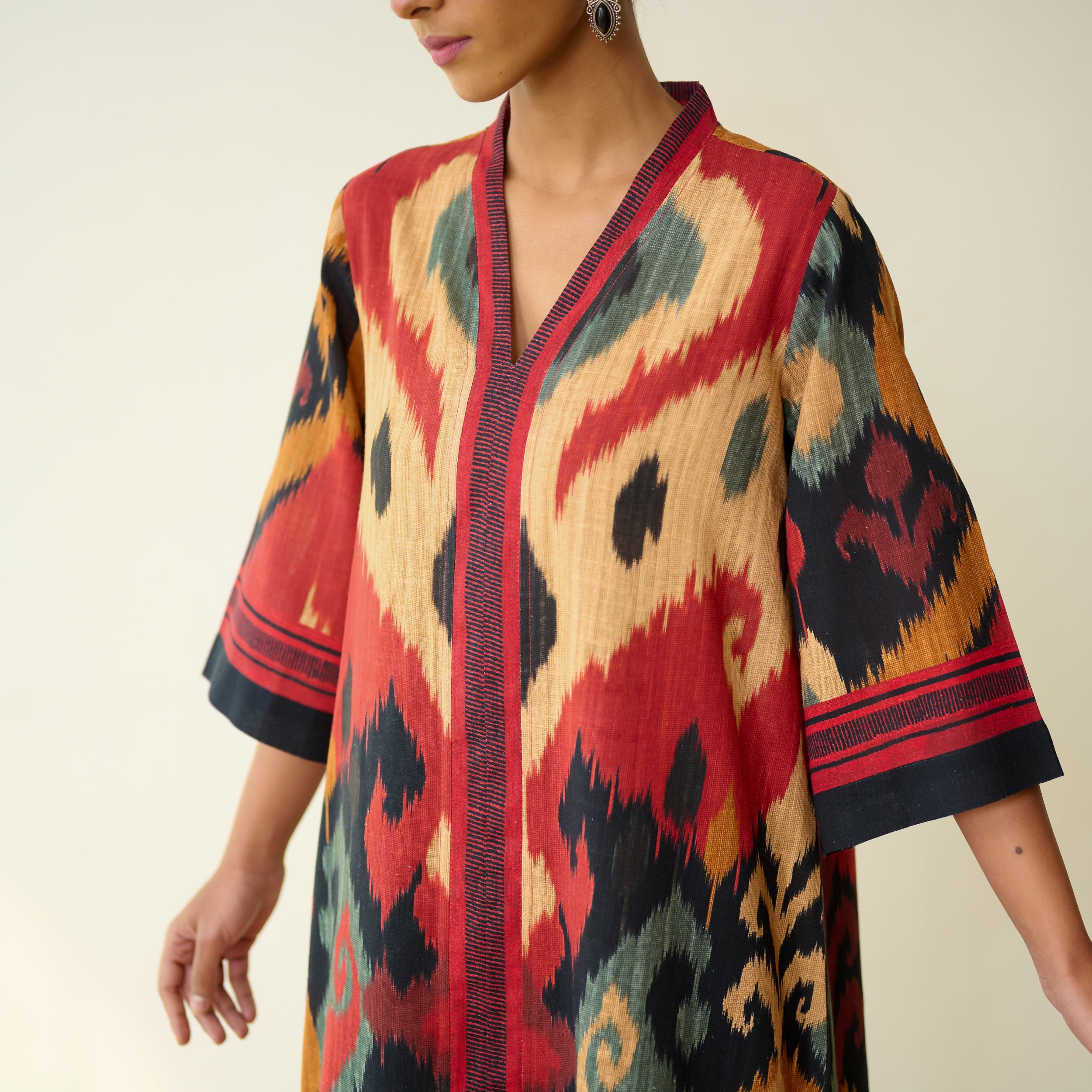 Maheeka Slub Cotton Kurta - Black