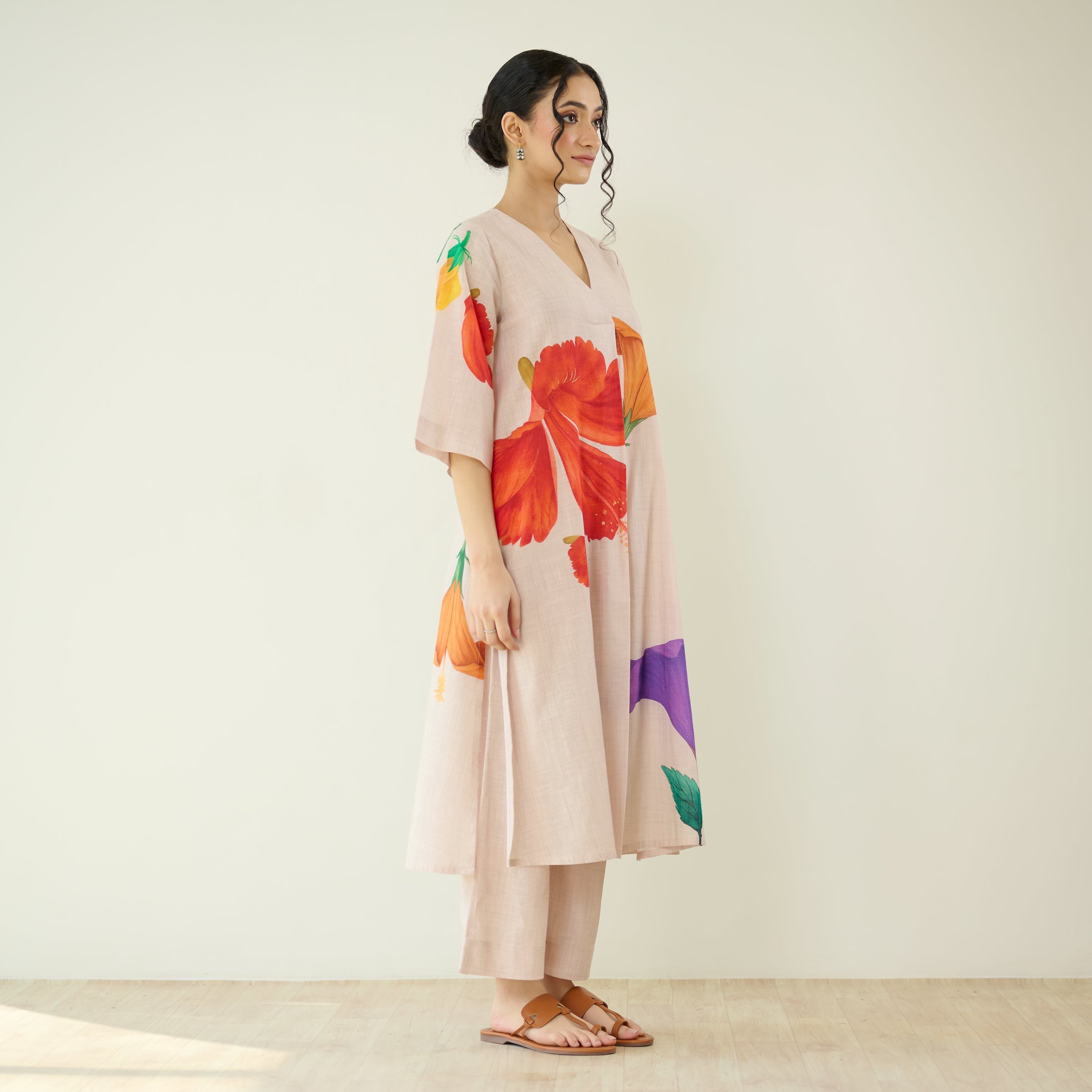 Hibiscus Slub Cotton Kurta Set - Off White
